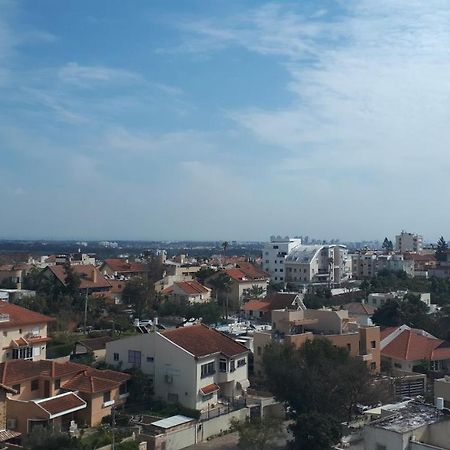 Apartmán סטודיו חדש ויפה עם נוף לים Netanja Exteriér fotografie