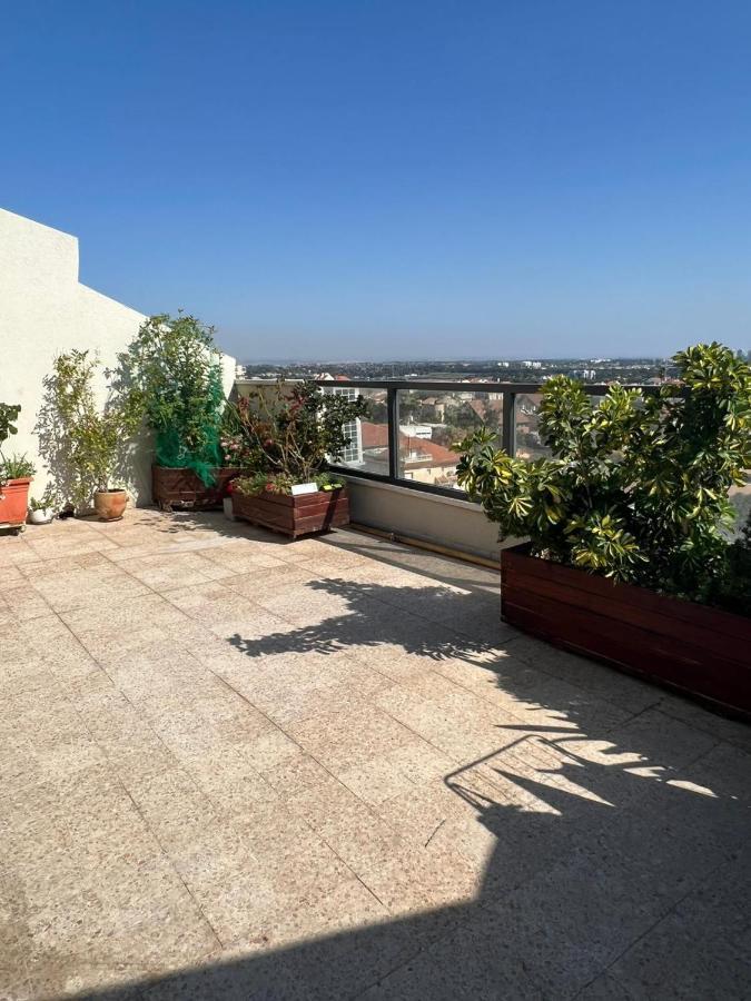 Apartmán סטודיו חדש ויפה עם נוף לים Netanja Exteriér fotografie