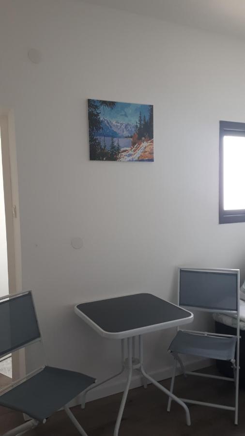 Apartmán סטודיו חדש ויפה עם נוף לים Netanja Exteriér fotografie